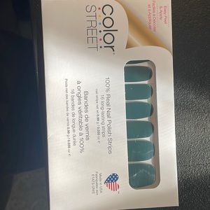 Color street- never been opened  “wood you rather”